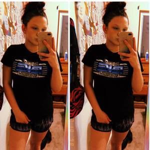 Meet your Posher, Danelle